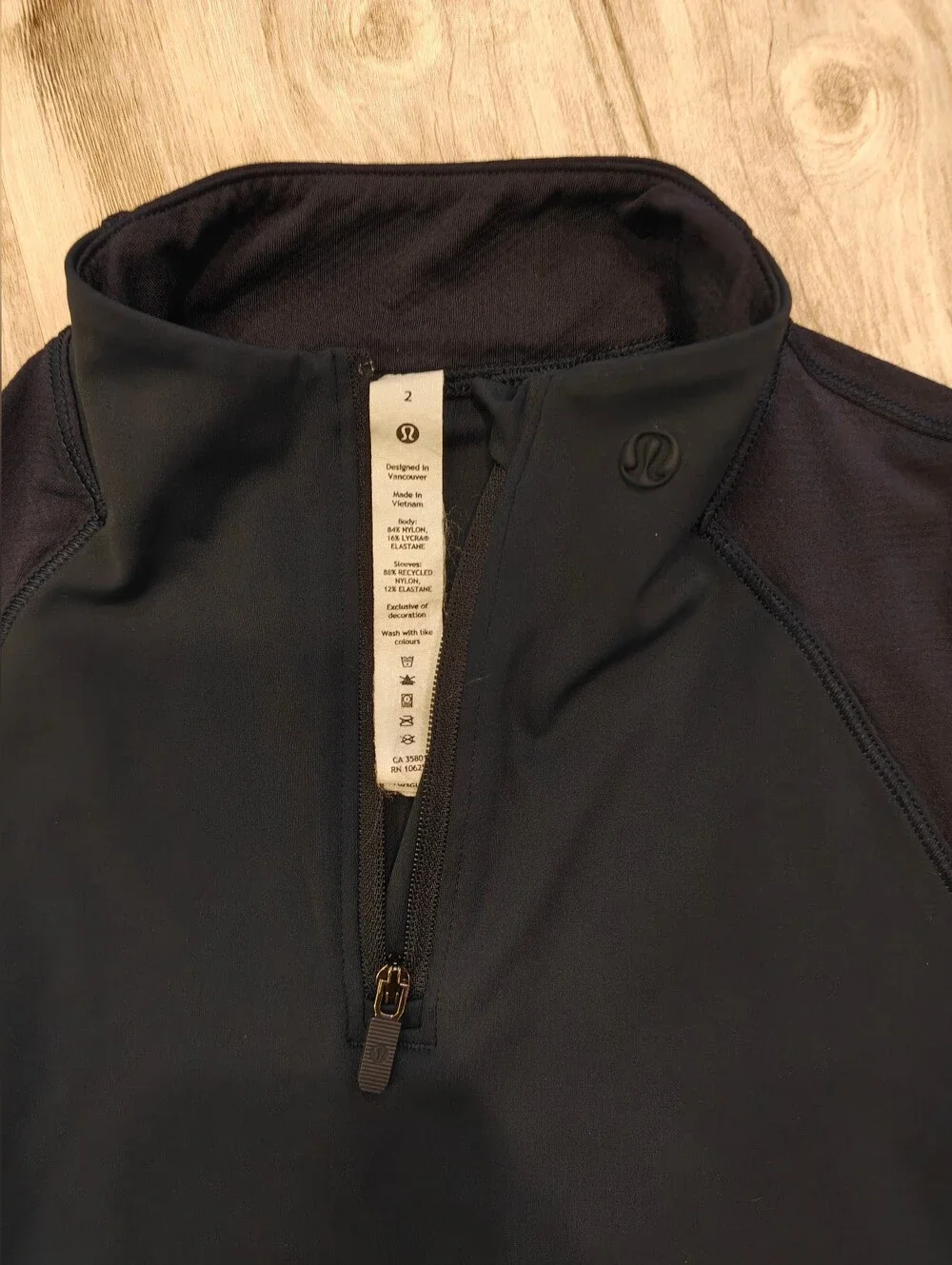 Lululemon Nulux Half-Zip Golf Short-Sleeve Shirt True Navy Size 2